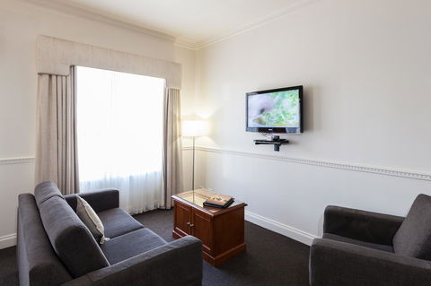 Majestic Tynte Street Apartments - Accommodation Redcliffe 23