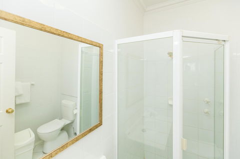 Majestic Tynte Street Apartments - Accommodation Redcliffe 14