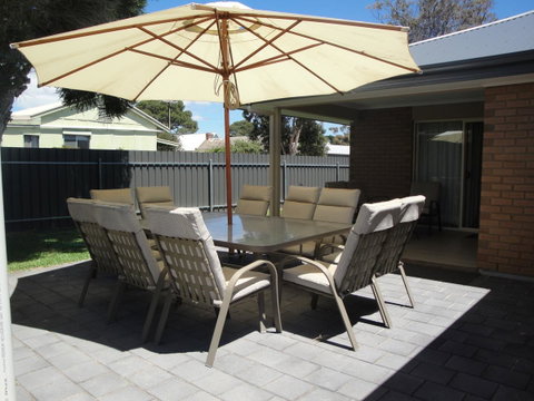 White Sands Retreat - Accommodation Redcliffe 9