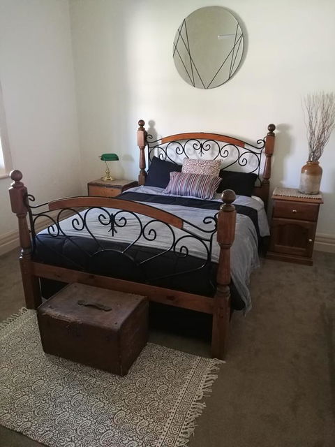 Hilda Anna's - Accommodation Redcliffe 21