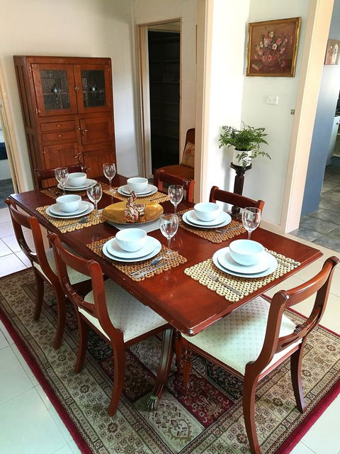 Hilda Anna's - Accommodation Redcliffe 39