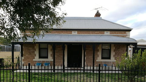 Hilda Anna's - Accommodation Redcliffe 14