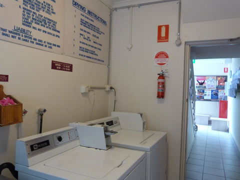 Glenelg Holiday Apartments - Corfu - Accommodation Redcliffe 16