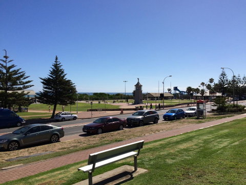 Adelaide - Semaphore Beach Front - Accommodation Redcliffe 24