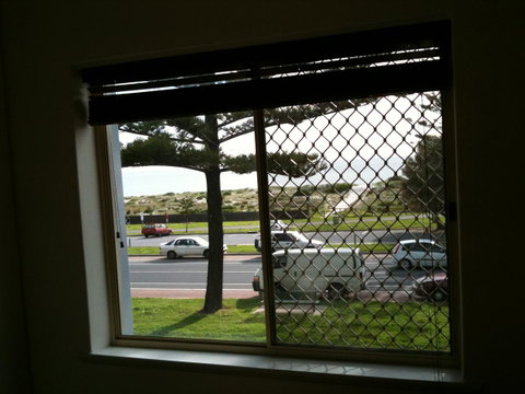 Adelaide - Semaphore Beach Front - Accommodation Redcliffe 14