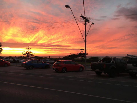Adelaide - Semaphore Beach Front - Accommodation Redcliffe 5