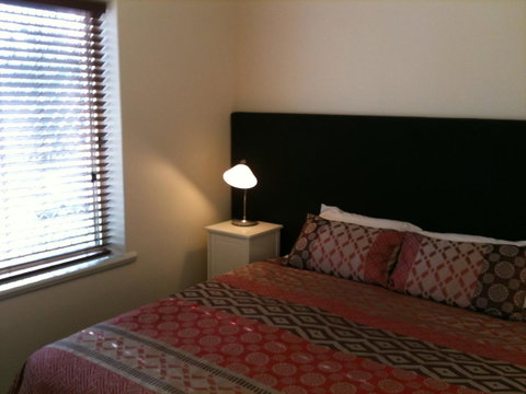 Adelaide - Semaphore Beach Front - Accommodation Redcliffe 13
