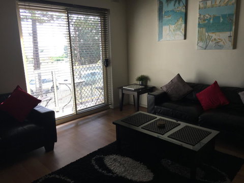 Adelaide - Semaphore Beach Front - Accommodation Redcliffe 1