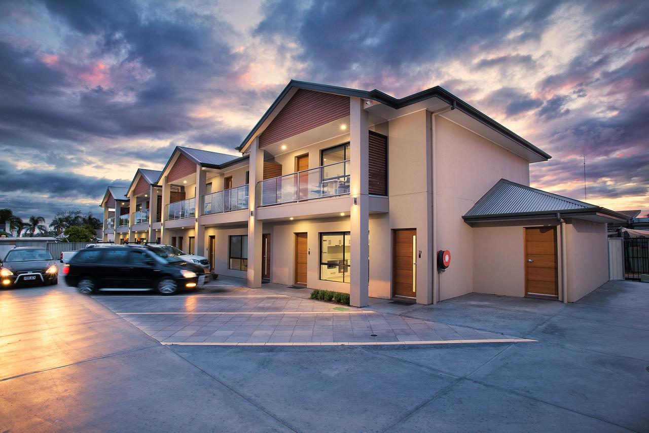 Renmark SA Accommodation Redcliffe