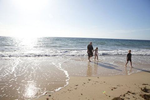 Seawall Apartments - Accommodation Redcliffe 27
