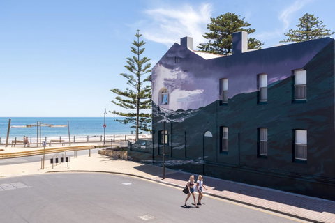 Seawall Apartments - Accommodation Redcliffe 7