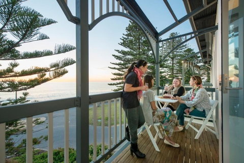 Seawall Apartments - Accommodation Redcliffe 16