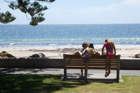 Seawall Apartments - Accommodation Redcliffe 25
