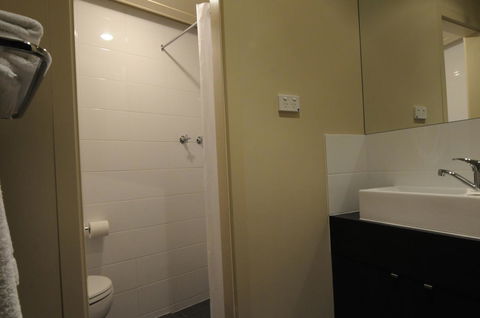 Mansfield Park Hotel - Accommodation Redcliffe 11
