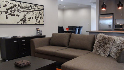 Casavino Luxury Villa - Accommodation Redcliffe 39