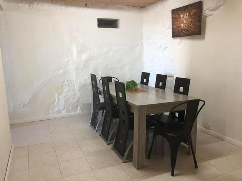 Aussie Opal Diggers Outback Retreat-Undergound - Accommodation Redcliffe 2