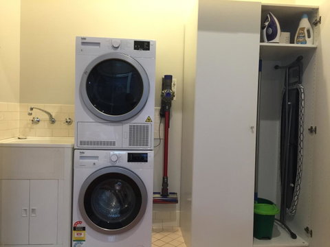 8 Osborne - Accommodation Redcliffe 20