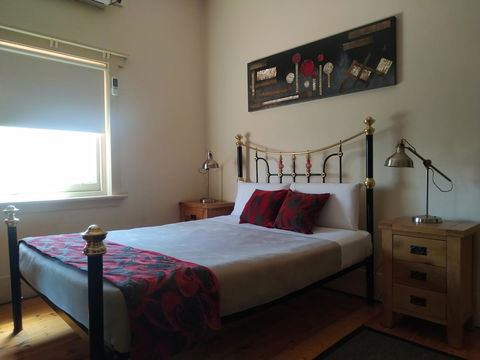 Glenelg Gateway Apartments - Accommodation Redcliffe 7