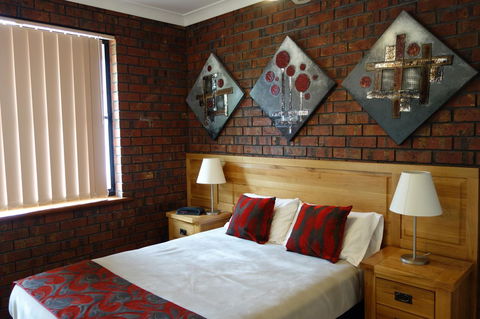 Glenelg Gateway Apartments - Accommodation Redcliffe 0