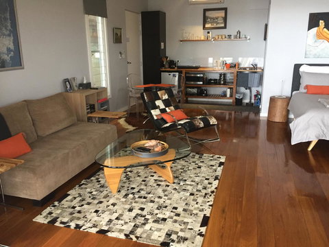 Smiths Lake House - Accommodation Redcliffe 8