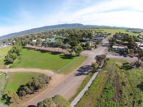 The Quorn-er House - Accommodation Redcliffe 23