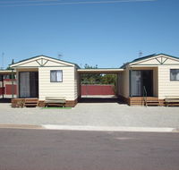 Jacko's Holiday Cabins - Accommodation Redcliffe