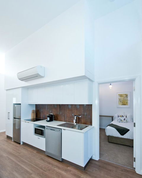 Loxton Courthouse Apartments - Accommodation Redcliffe 9