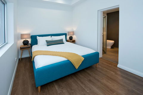 Loxton Courthouse Apartments - Accommodation Redcliffe 2