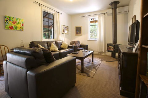 Amy\'s House Bed & Breakfast - Accommodation Redcliffe 6