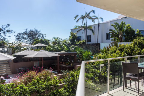 Bayview Beachfront Apartments, In Town Right On The Beach - Accommodation Redcliffe 44