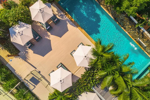 Bayview Beachfront Apartments, In Town Right On The Beach - Accommodation Redcliffe 8