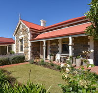 Trafalgar Premium Vintage Suites - Accommodation Redcliffe