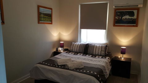 Beachside Escape On The Esplanade - Accommodation Redcliffe 7
