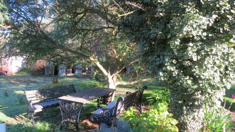 The Pig And Whistle - Accommodation Redcliffe 14