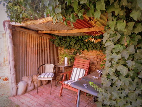 The Pig And Whistle - Accommodation Redcliffe 8