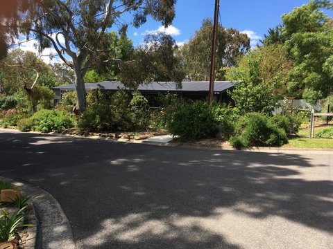 Hilltop Too - Accommodation Redcliffe 22