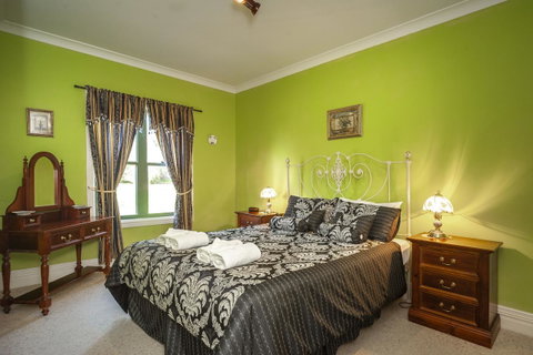 Angaston Saleyards Luxury Accommodation - Accommodation Redcliffe 15