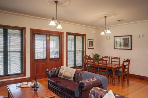 Angaston Saleyards Luxury Accommodation - Accommodation Redcliffe 7