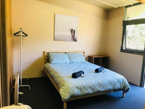 Longwood Retreat - Accommodation Redcliffe 14