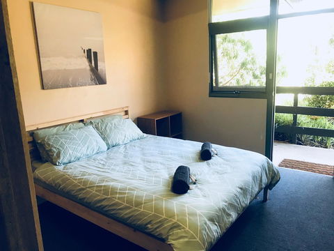 Longwood Retreat - Accommodation Redcliffe 15