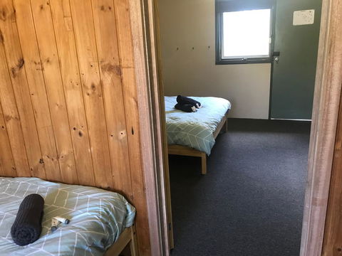 Longwood Retreat - Accommodation Redcliffe 10