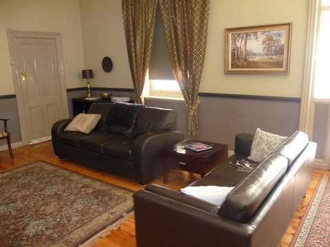 Country Bakehouse Accommodation - Accommodation Redcliffe 4