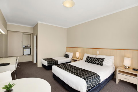 Adelaide Road Motor Lodge - Accommodation Redcliffe 28