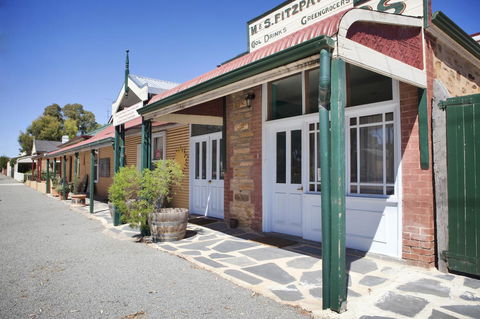 The Fruiterer's - Accommodation Redcliffe 21