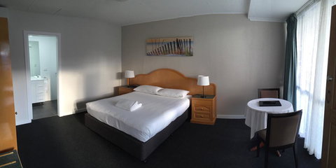 Hilton Beachfront Motel - Accommodation Redcliffe 27