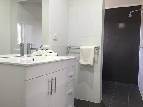 Hilton Beachfront Motel - Accommodation Redcliffe 37