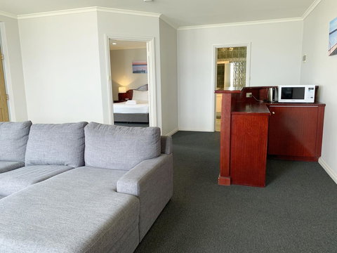Hilton Beachfront Motel - Accommodation Redcliffe 16