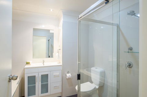 Clare Country Club - Accommodation Redcliffe 24