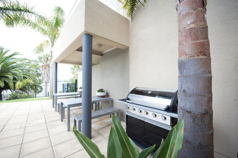 The Bluff Resort Apartments - Accommodation Redcliffe 34