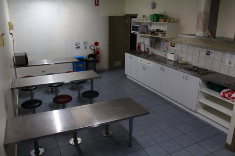 My Place & Adelaide Backpackers Hostel - Accommodation Redcliffe 39